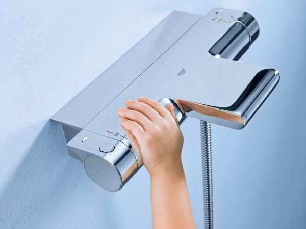 Термостат для ванны Grohe Grohtherm 2000 New 34464001 с полочкой