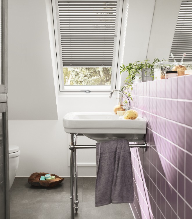 Окно мансардное Velux Optima Комфорт Пластик GLP 0073BIS (MR06) 780х1180 мм ручка снизу