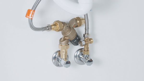 Смеситель для кухни Grohe Red Duo New 30079001 с водонагревателем