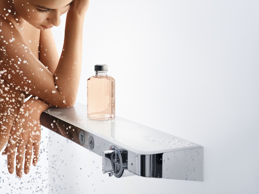 Термостат для душа Hansgrohe ShowerTablet Select 700 13184400