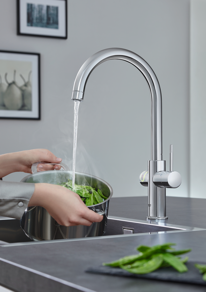 Смеситель для кухни Grohe Red Duo New 30083DC1 с водонагревателем