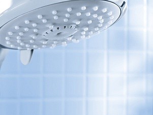 Верхний душ Grohe New Tempesta Rustic 26089000 с душевым кронштейном