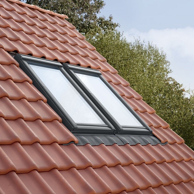 Окно мансардное Velux Optima Стандарт GZR 3061B (MR06) 780х1180 мм ручка снизу
