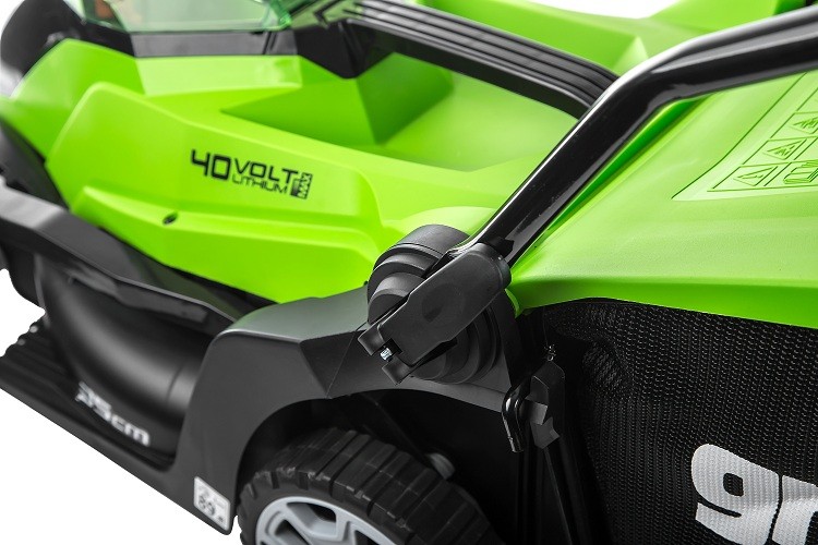 Газонокосилка аккумуляторная Greenworks G40LM41