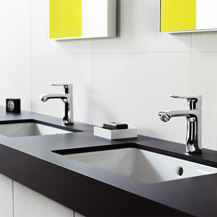 Смеситель для раковины Hansgrohe Metris 31080000