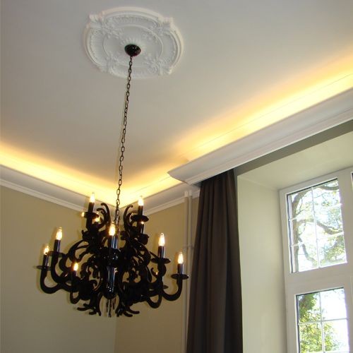 Карниз потолочный полиуретановый Orac Decor Luxxus C900 2000х146х171 мм