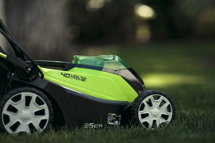 Газонокосилка аккумуляторная Greenworks G40LM35K2