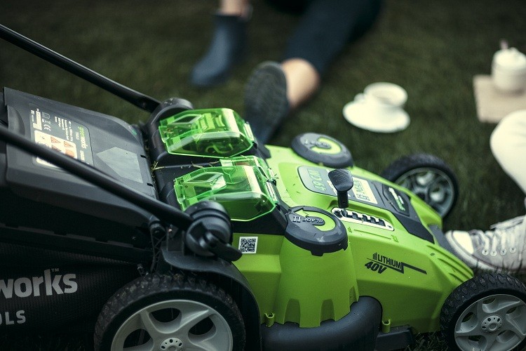 Газонокосилка аккумуляторная Greenworks Twin Force G40LM49DB без аккумулятора и зарядного устройства