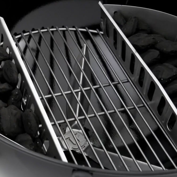 Гриль угольный Weber Master-Touch GBS 14501004 57 см черный