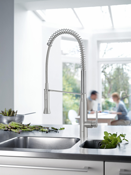 Смеситель для кухни Grohe K7 32950DC0 суперсталь профессиональный 