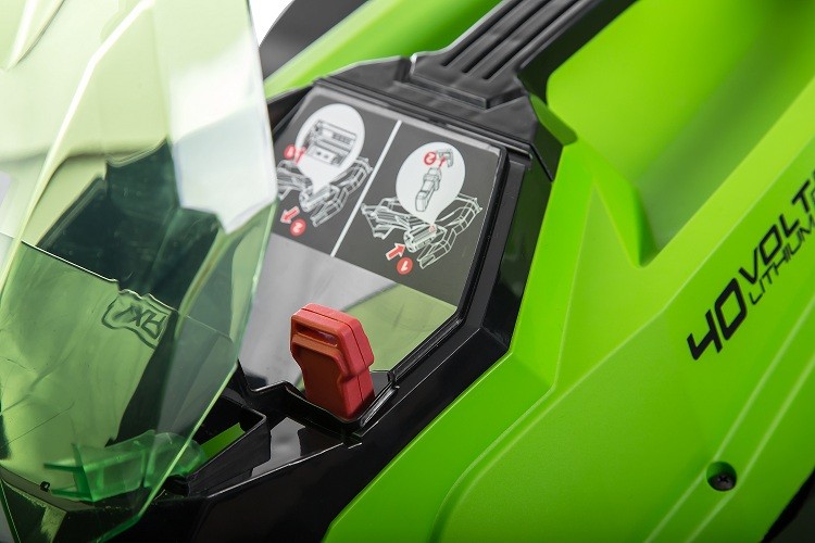 Газонокосилка аккумуляторная Greenworks G40LM41