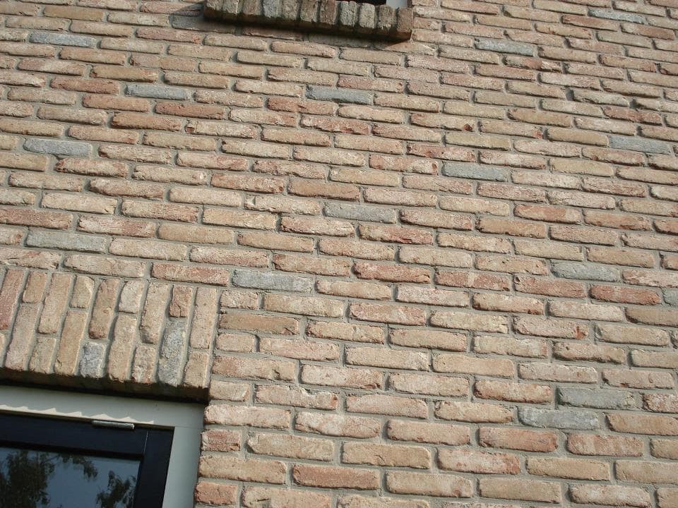 Кирпич облицовочный ручной формовки Terca Retro Tiffany WFD65 215х102х65 мм