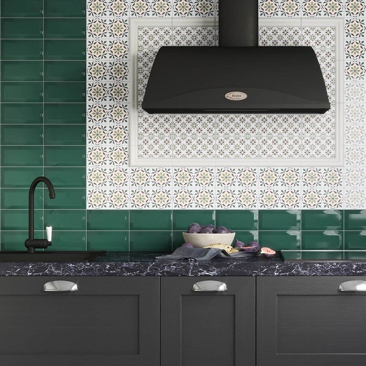 Плитка керамическая Kerama Marazzi 16058 Клемансо грань зеленая 150х74 мм