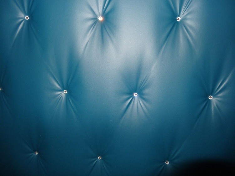Дизайнерская 3D панель из гипса Artpole Aristocrate с кристаллами Swarovski 600х600 мм