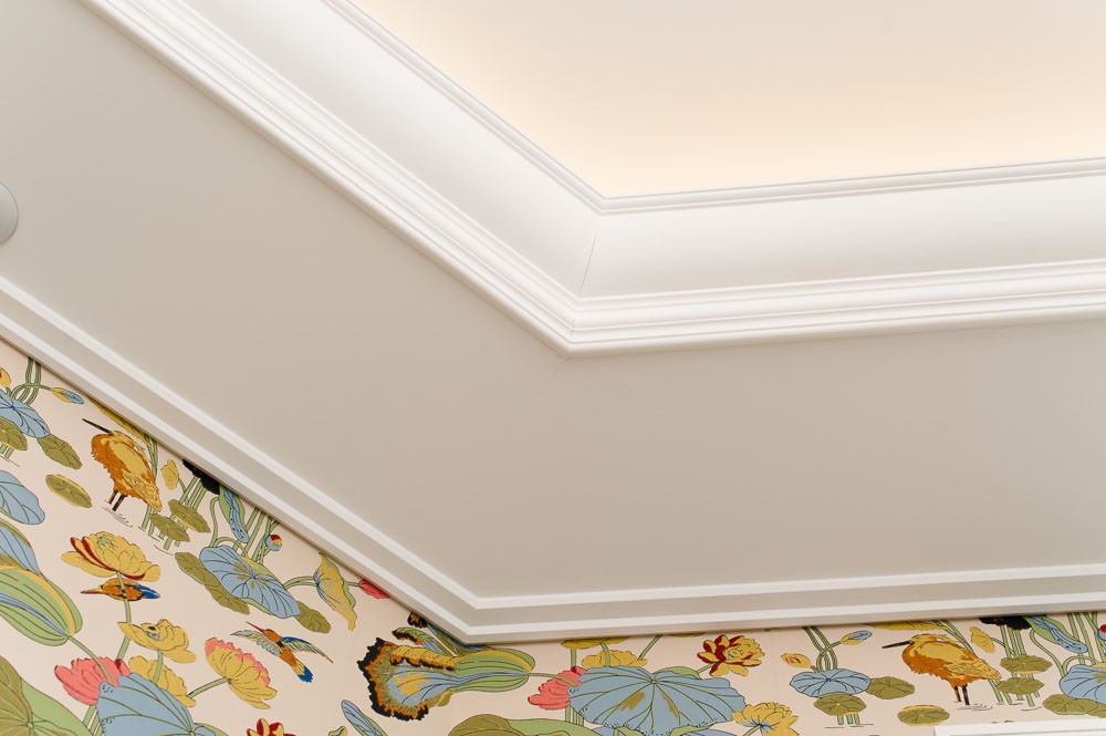 Карниз потолочный полиуретановый Orac Decor Luxxus C360 2000х60х21 мм