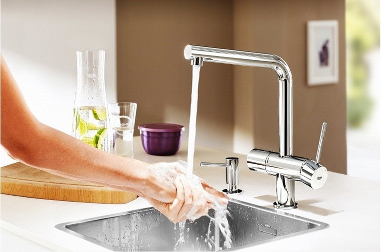 Дозатор жидкого мыла Grohe Cosmopolitan 40535000