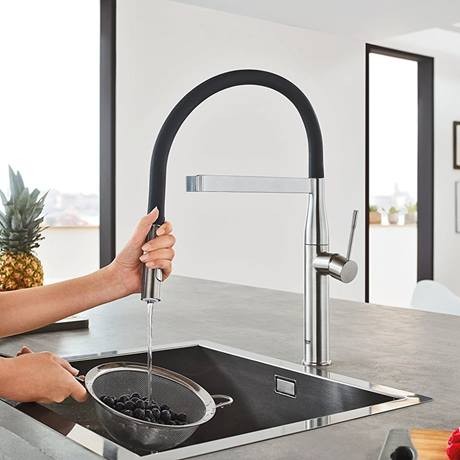 Смеситель для кухни Grohe Essence 30294000