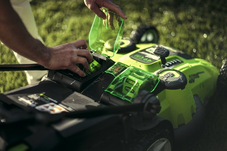 Газонокосилка аккумуляторная Greenworks Twin Force G40LM49DB без аккумулятора и зарядного устройства