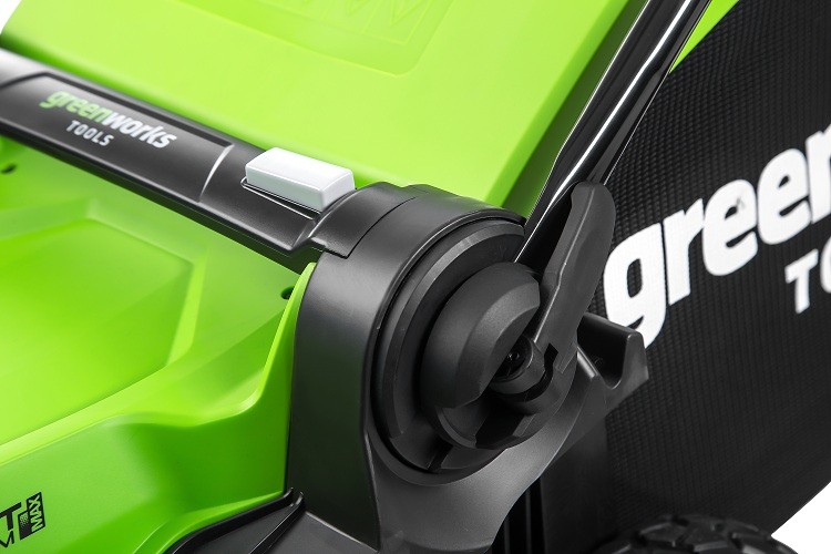 Газонокосилка аккумуляторная Greenworks G40LM40K4