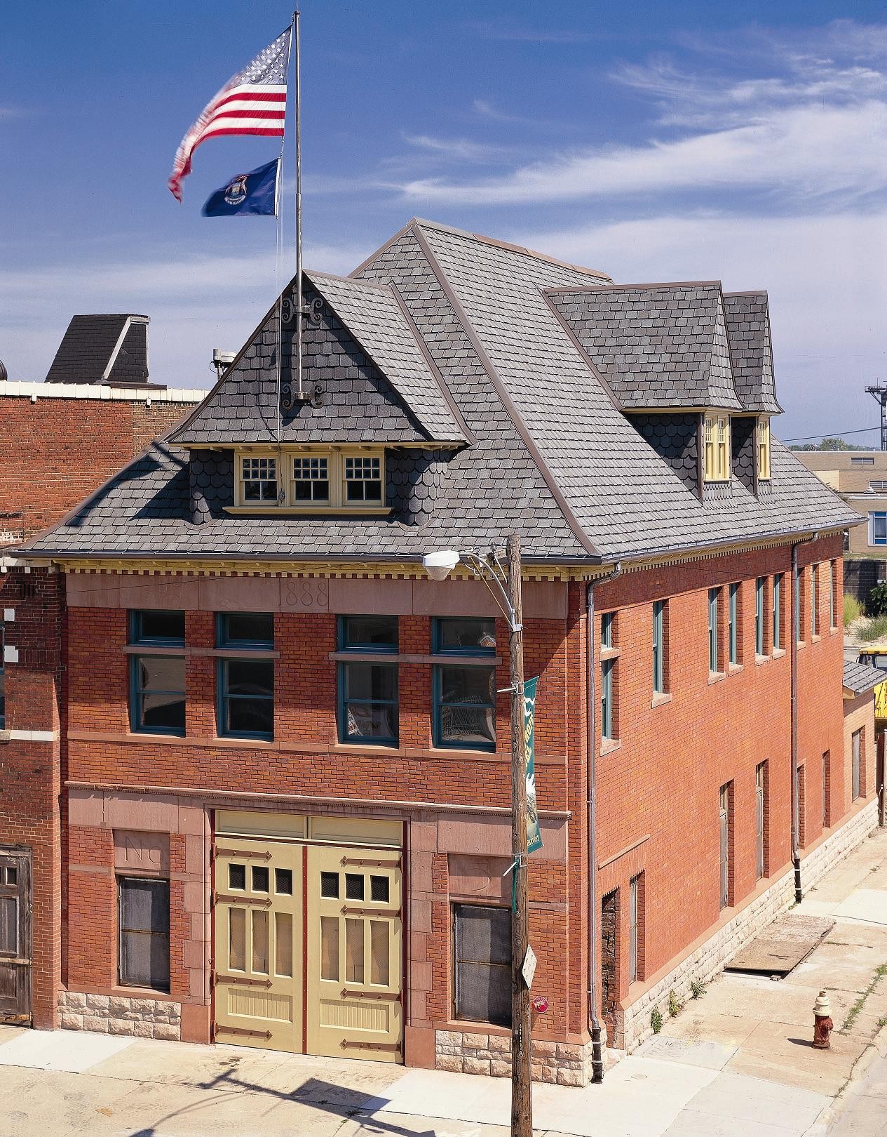 Черепица гибкая CertainTeed Grand Manor Stonegate Gray