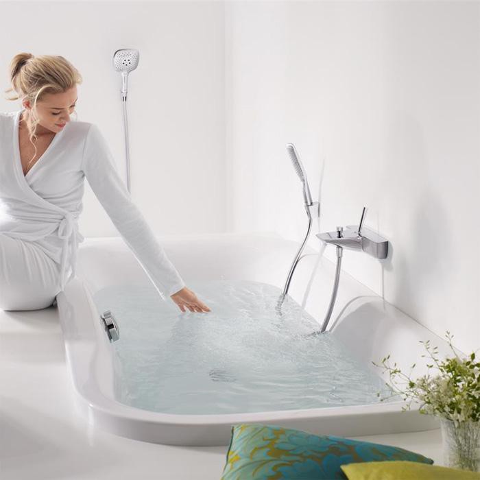 Смеситель для ванны Hansgrohe PuraVida 15472400 белый/хром