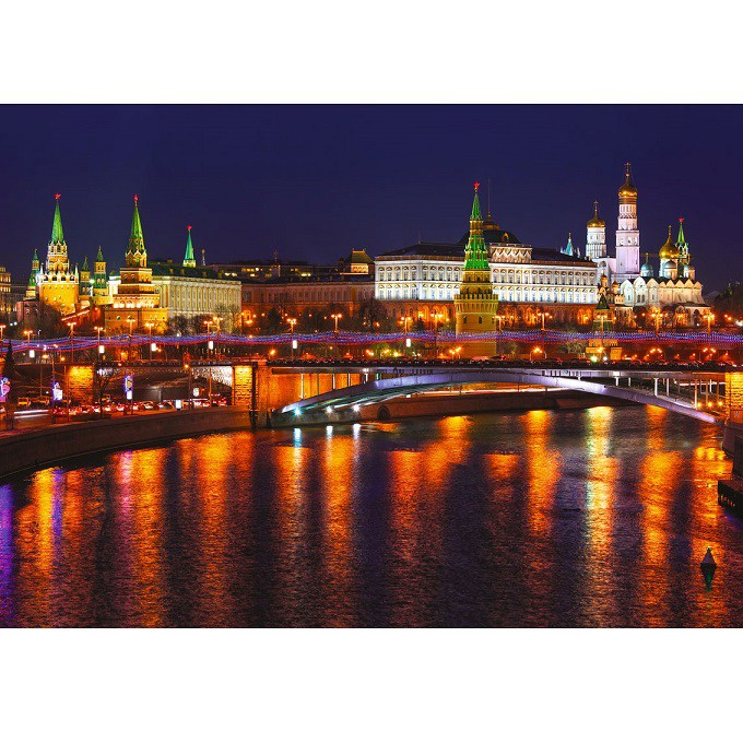 Фотообои виниловые на флизелиновой основе Decocode Кремль 41-0028-WV 4х2,8 м