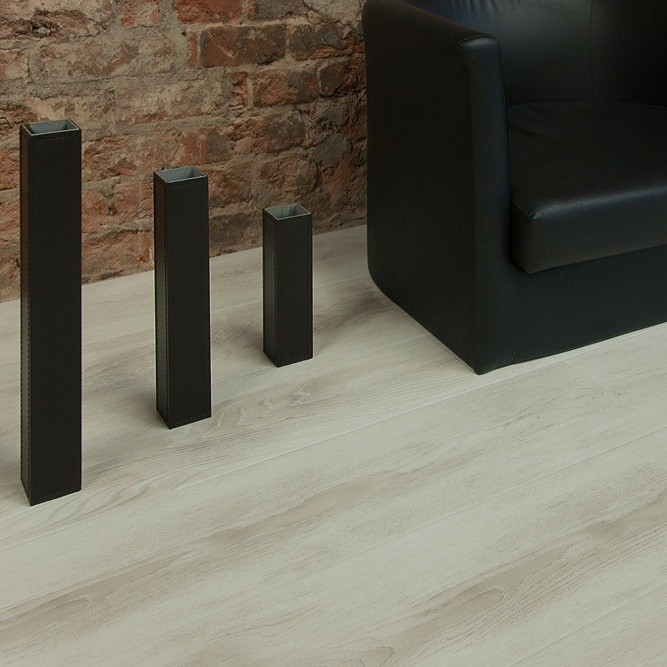 Ламинат BelFloor Emotions ЕМ80-7152 Каштан жирона светлый