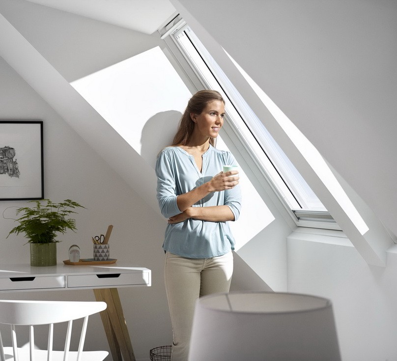 Окно мансардное Velux Premium GGU 0068 (PK06) 940x1180 мм белое полиуретан