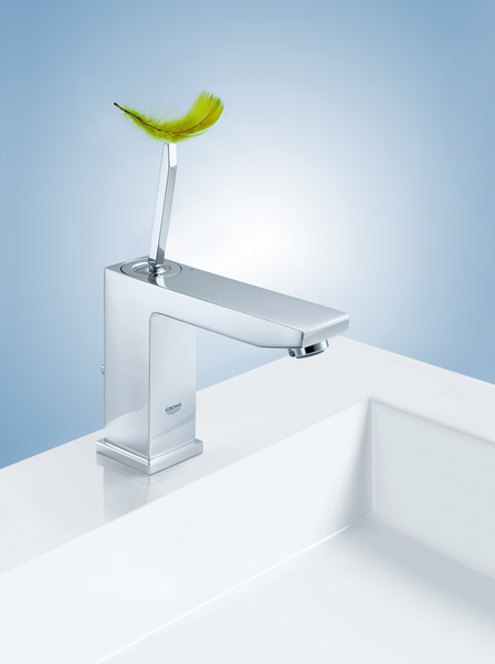 Смеситель для раковины Grohe Eurocube Joy 23657000