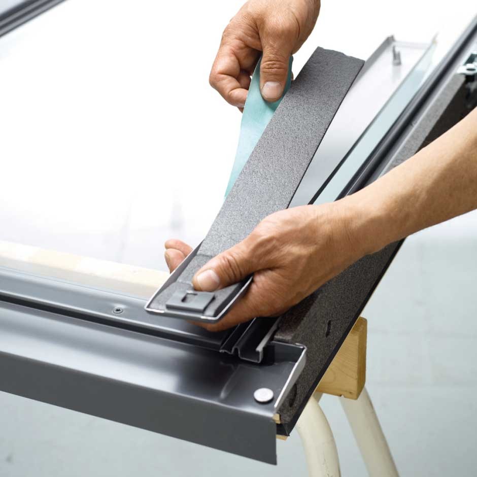 Комплект дополнительных уплотнителей Velux Снег+ ZIS 0000 C04 550х980 мм