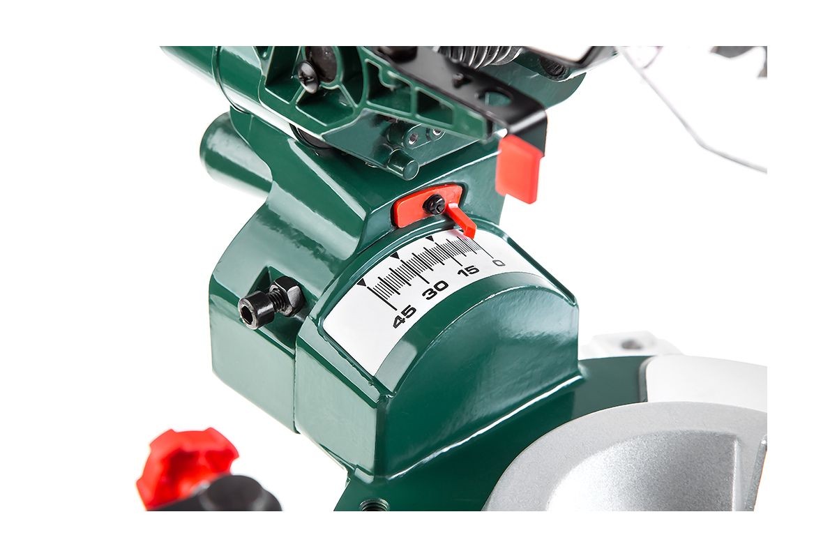 Пила торцовочная Hammer Flex STL1800/255P