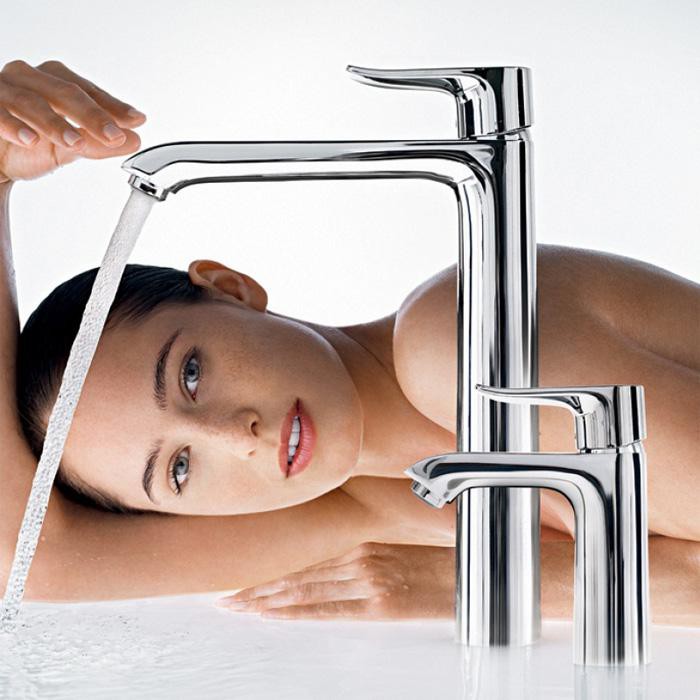 Смеситель для раковины Hansgrohe Metris 31080000