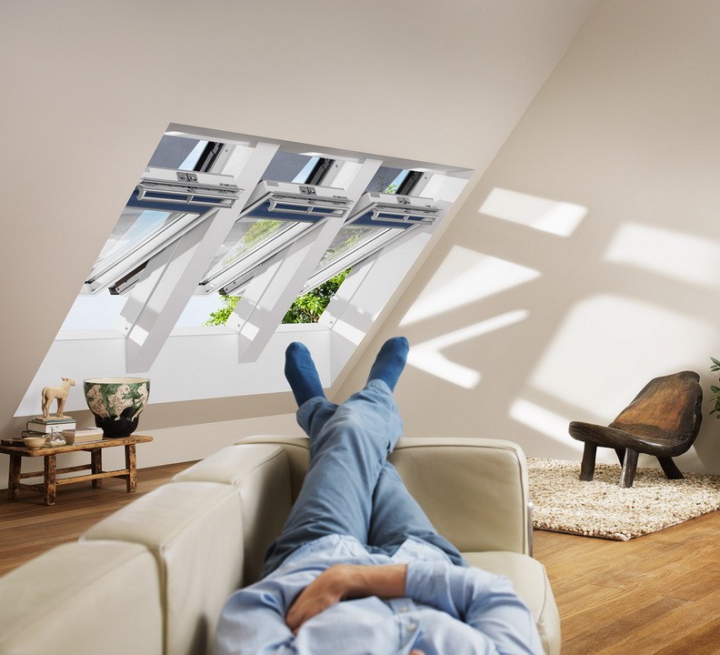 Окно мансардное Velux Premium GGU 0086 супертеплое (FK04) 660x980 мм белое полиуретан