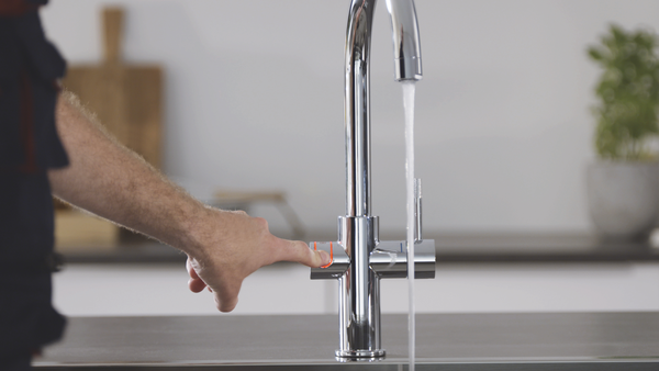 Смеситель для кухни Grohe Red Duo New 30079DC1 с водонагревателем